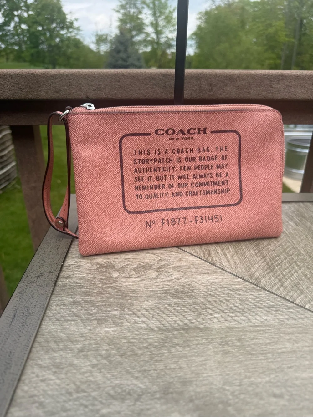 EUC Coach Storypatch Large Pink Leather  Wristlet Pouch - Picture 3 of 9
